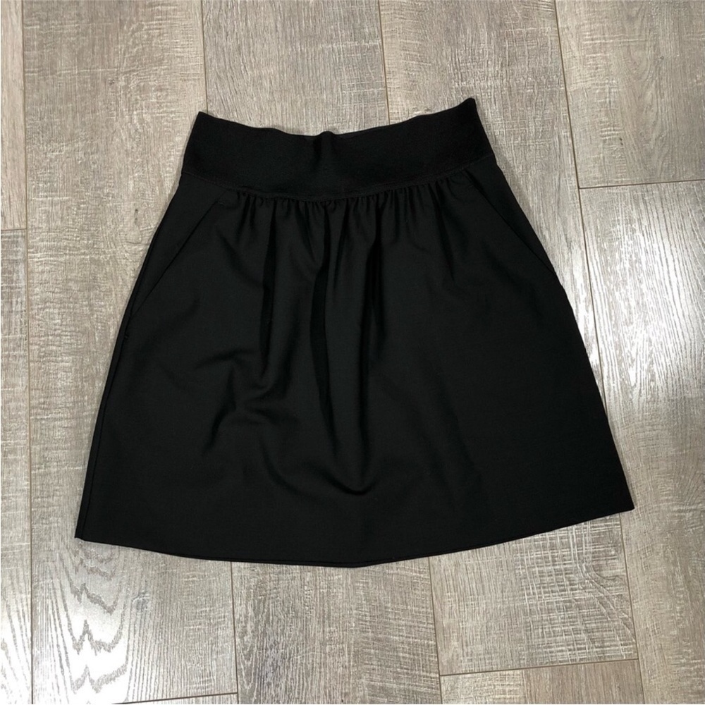 THEORY Women’s Black Skirt with Pockets Size P